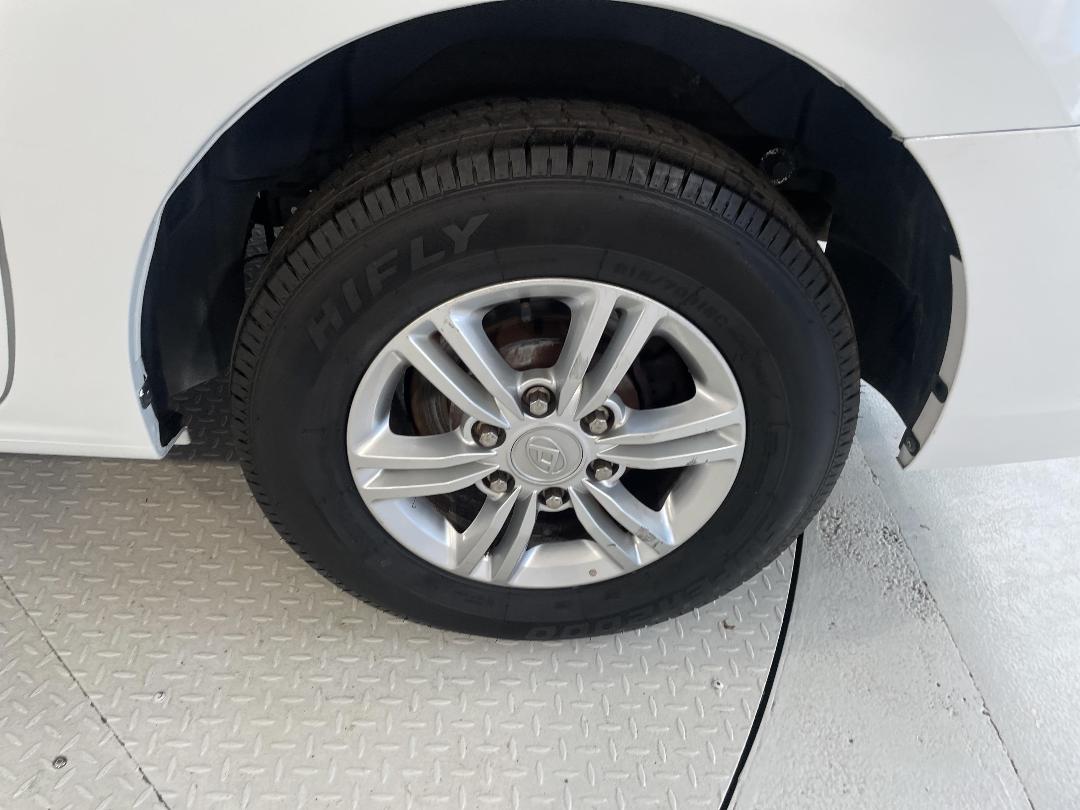 Photo '11' of LDV G10