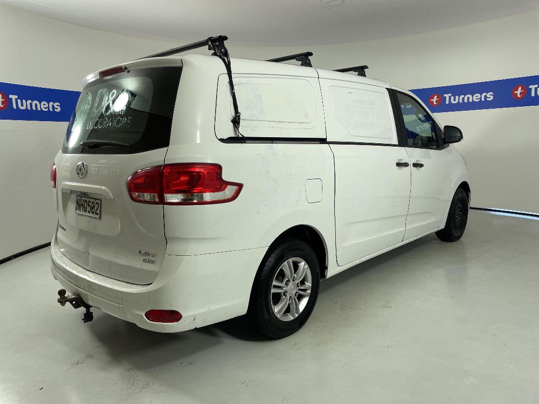 Photo '7' of LDV G10