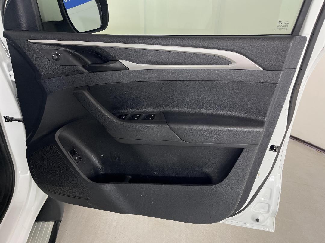 Photo '15' of LDV T60