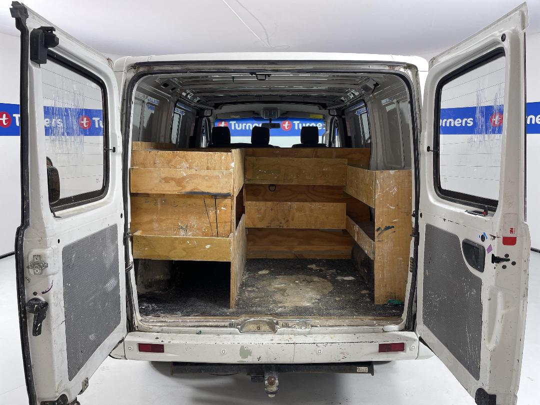 Photo '14' of LDV V80