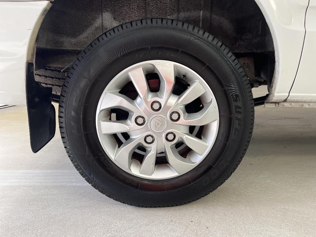 Photo '12' of LDV V80