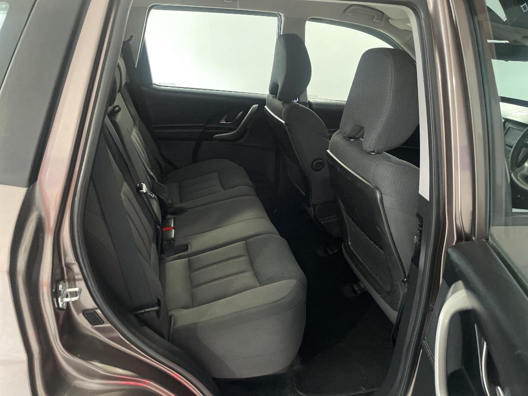 Photo '20' of Mahindra XUV