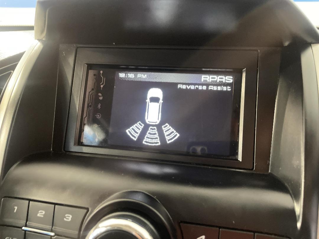 Photo '30' of Mahindra XUV