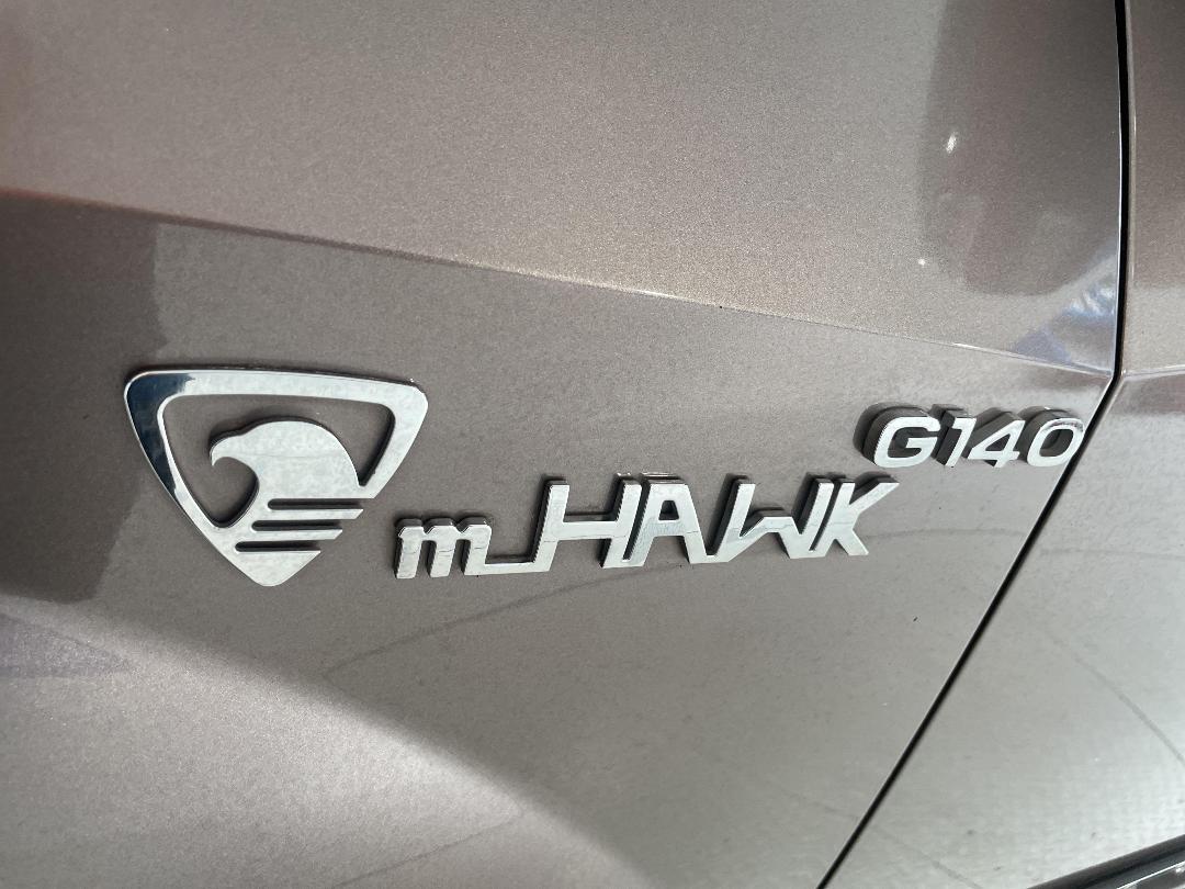 Photo '37' of Mahindra XUV