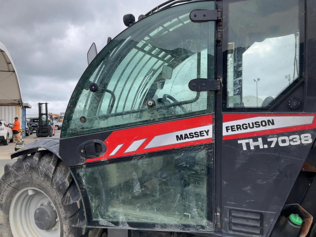 Photo '25' of Massey Fergusson TH7038 Telehandler
