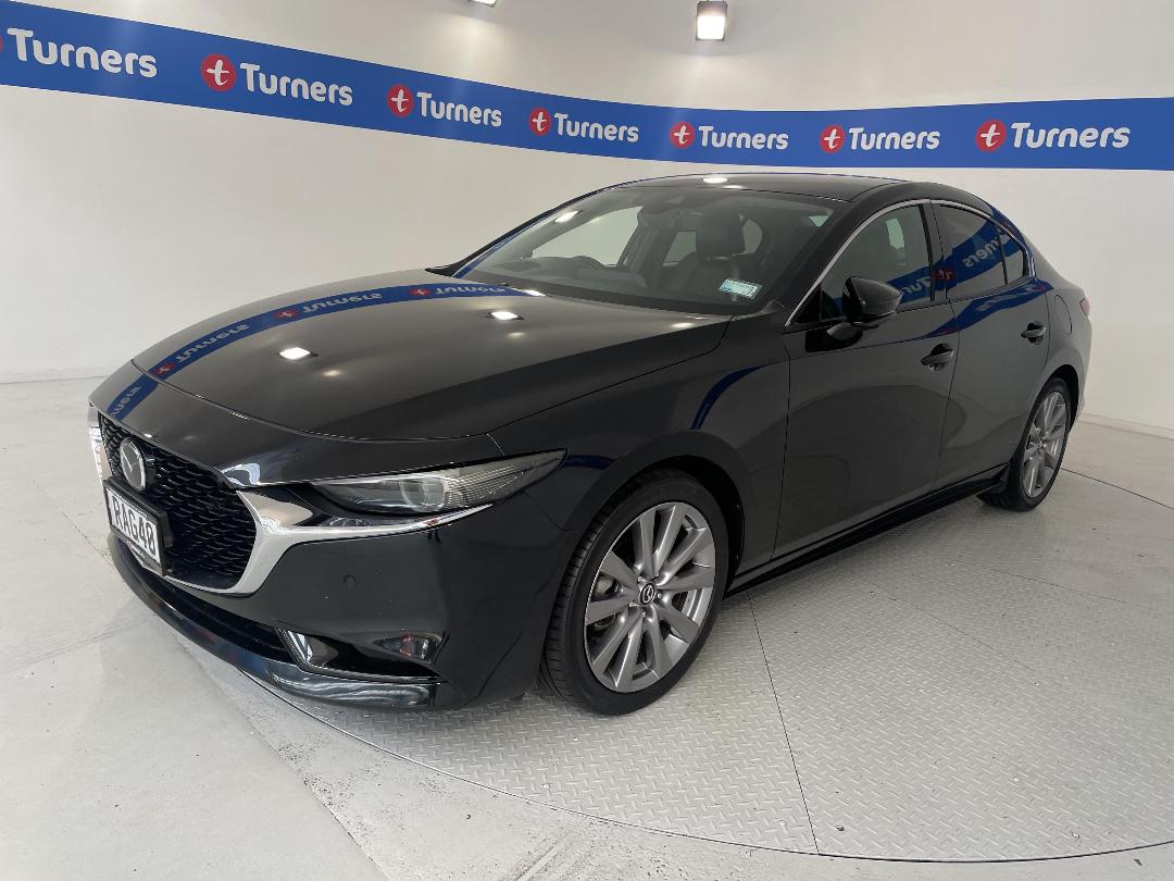 Photo '4' of Mazda 3