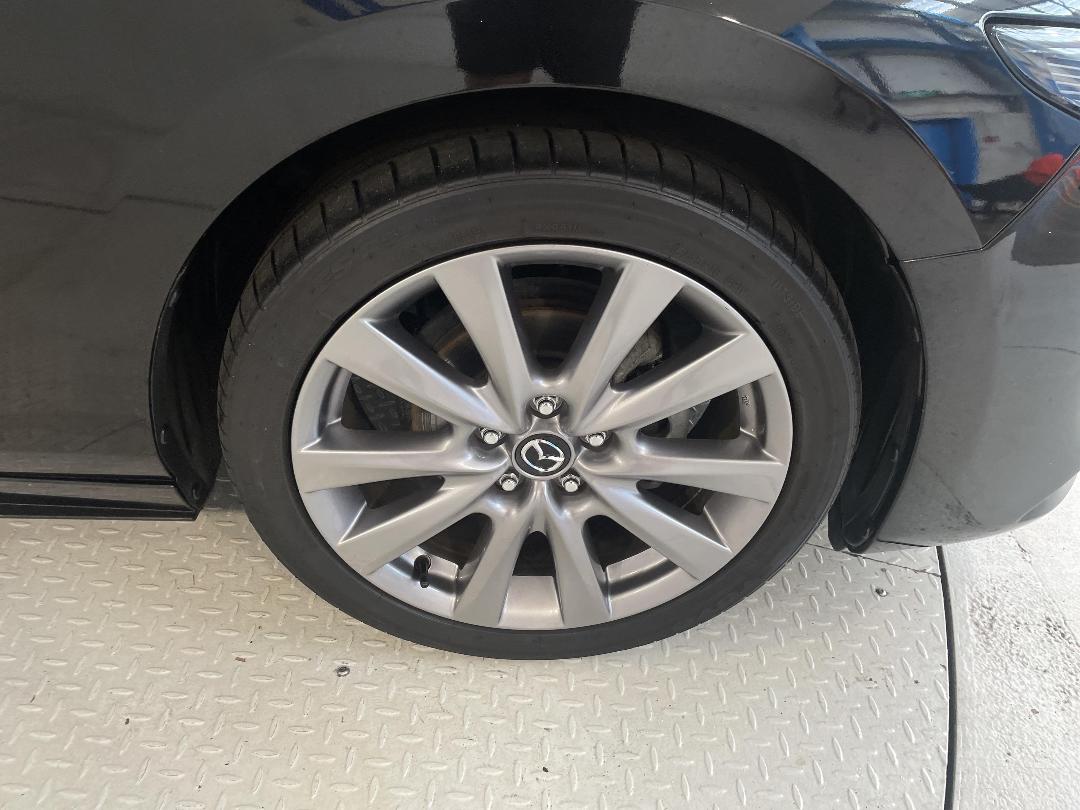 Photo '9' of Mazda 3