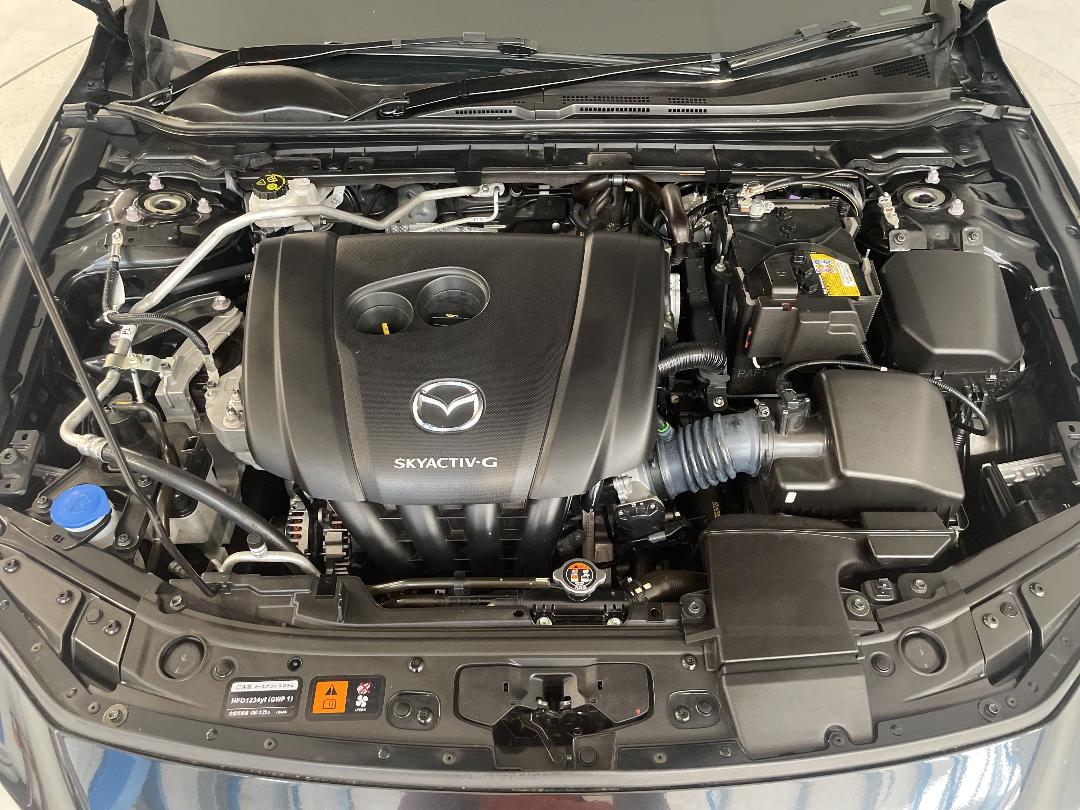 Photo '13' of Mazda 3