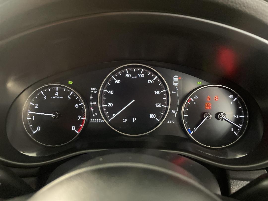 Photo '21' of Mazda 3