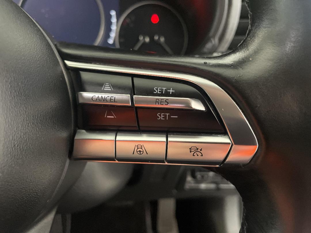 Photo '26' of Mazda 3