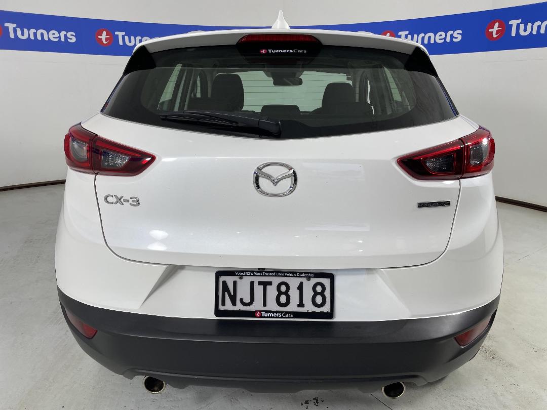 Photo '6' of Mazda CX-3 Photo '6' of Mazda CX-3