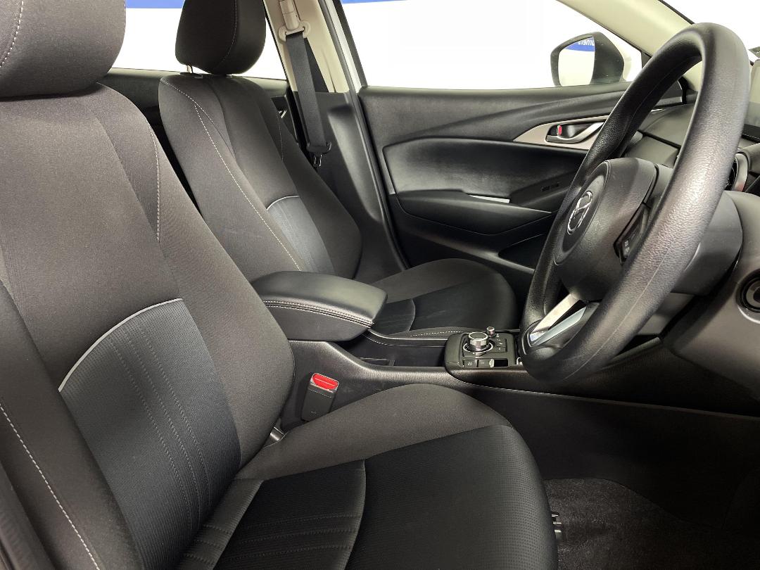 Photo '16' of Mazda CX-3 Photo '16' of Mazda CX-3