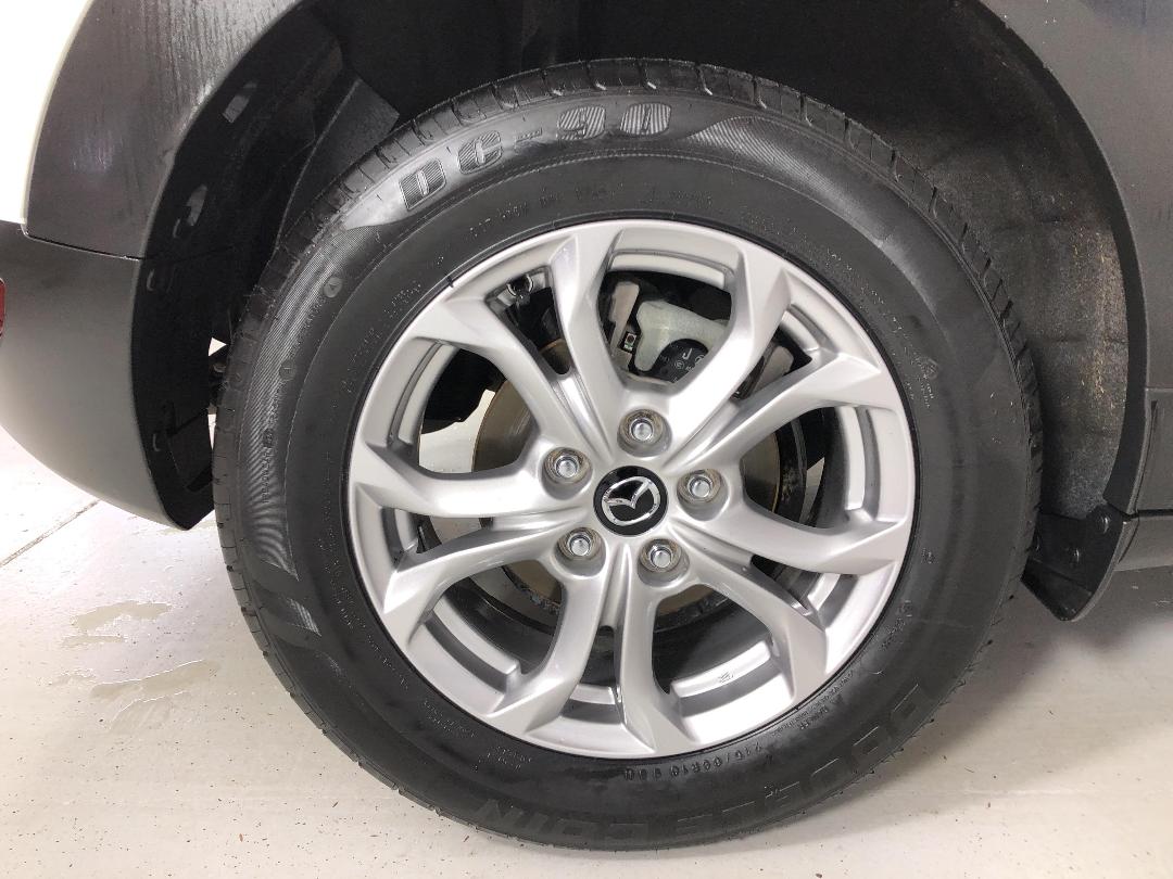 Photo '12' of Mazda CX-3