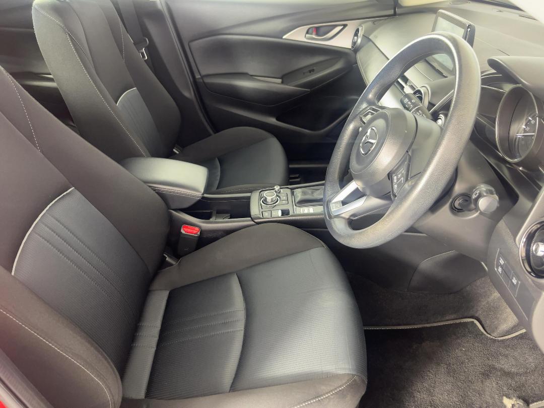 Photo '16' of Mazda CX-3