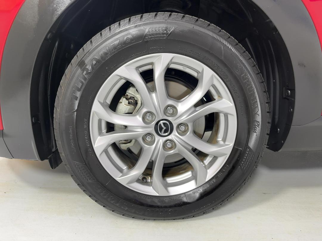 Photo '10' of Mazda CX-3