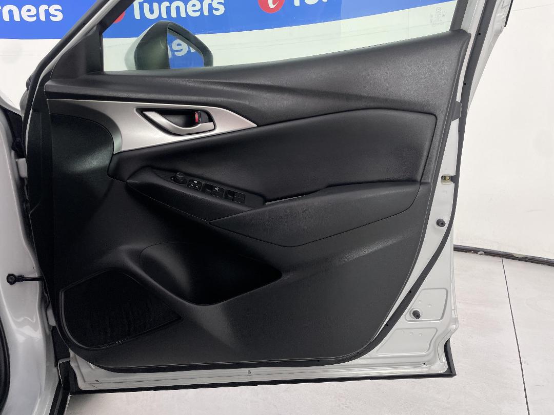 Photo '15' of Mazda CX-3 Photo '15' of Mazda CX-3