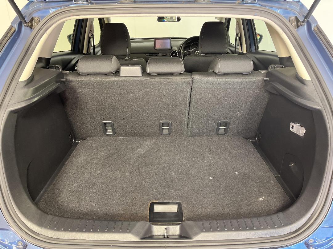 Photo '14' of Mazda CX-3