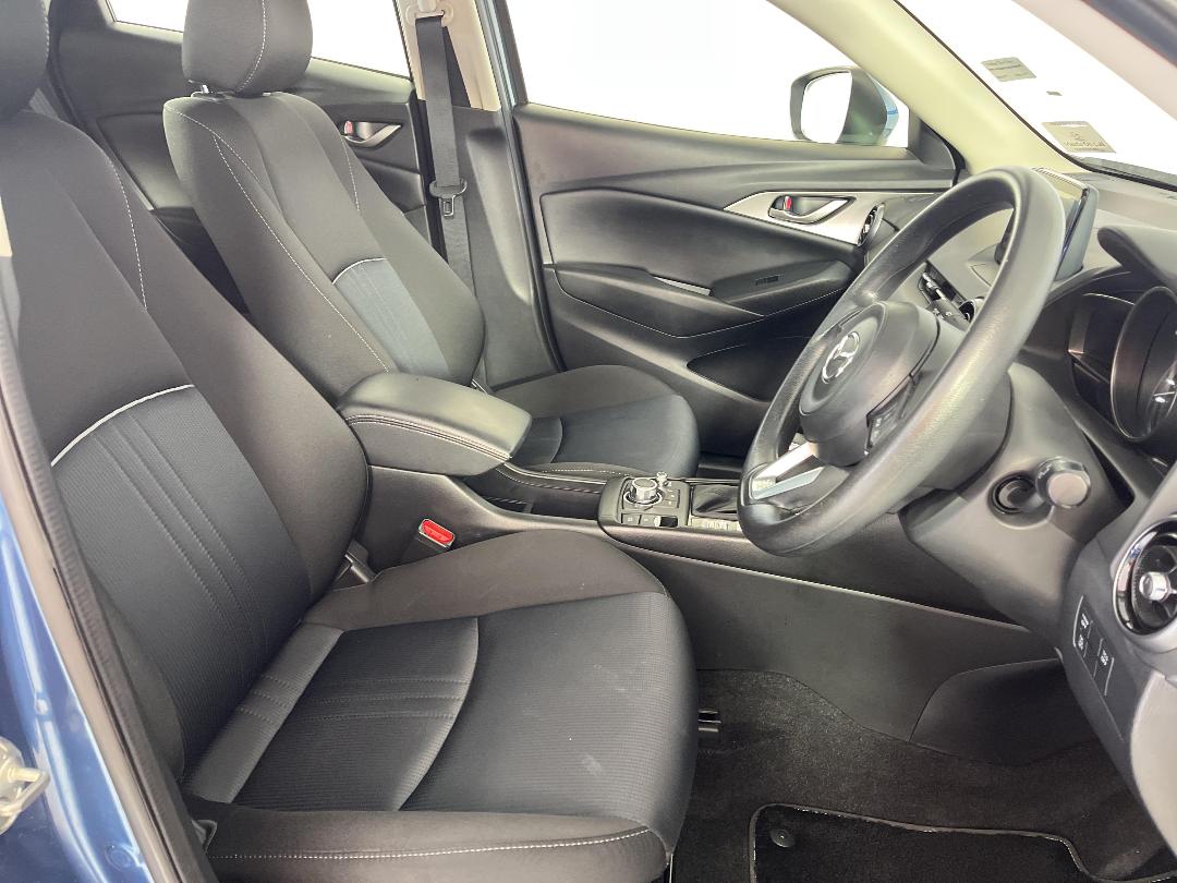 Photo '16' of Mazda CX-3