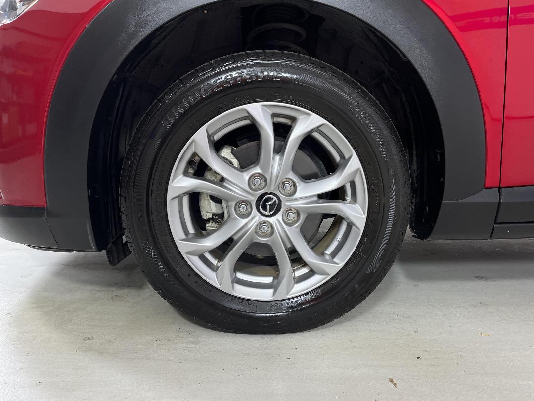 Photo '10' of Mazda CX-3