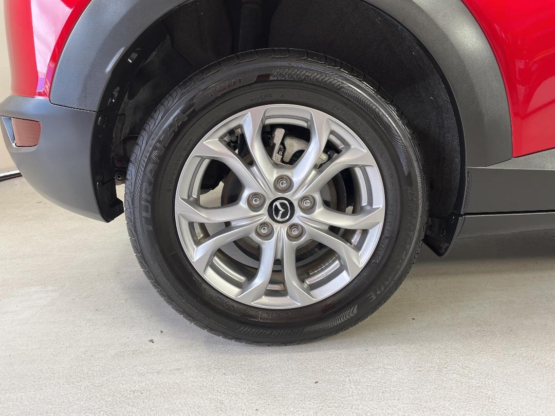 Photo '12' of Mazda CX-3