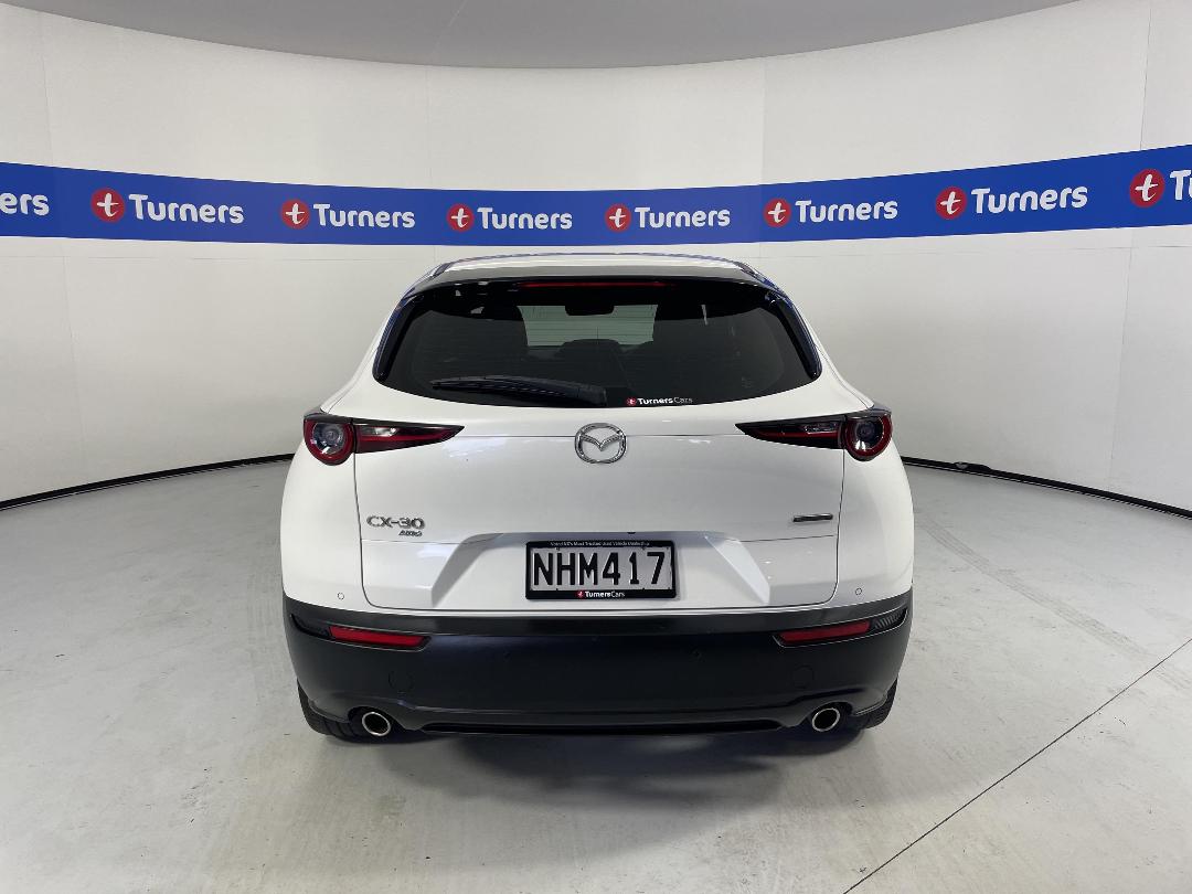 Photo '6' of Mazda CX-30