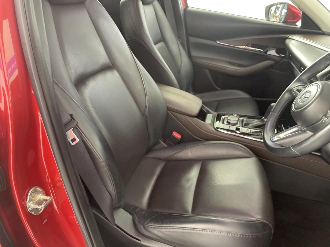 Photo '16' of Mazda CX-30 Photo '16' of Mazda CX-30