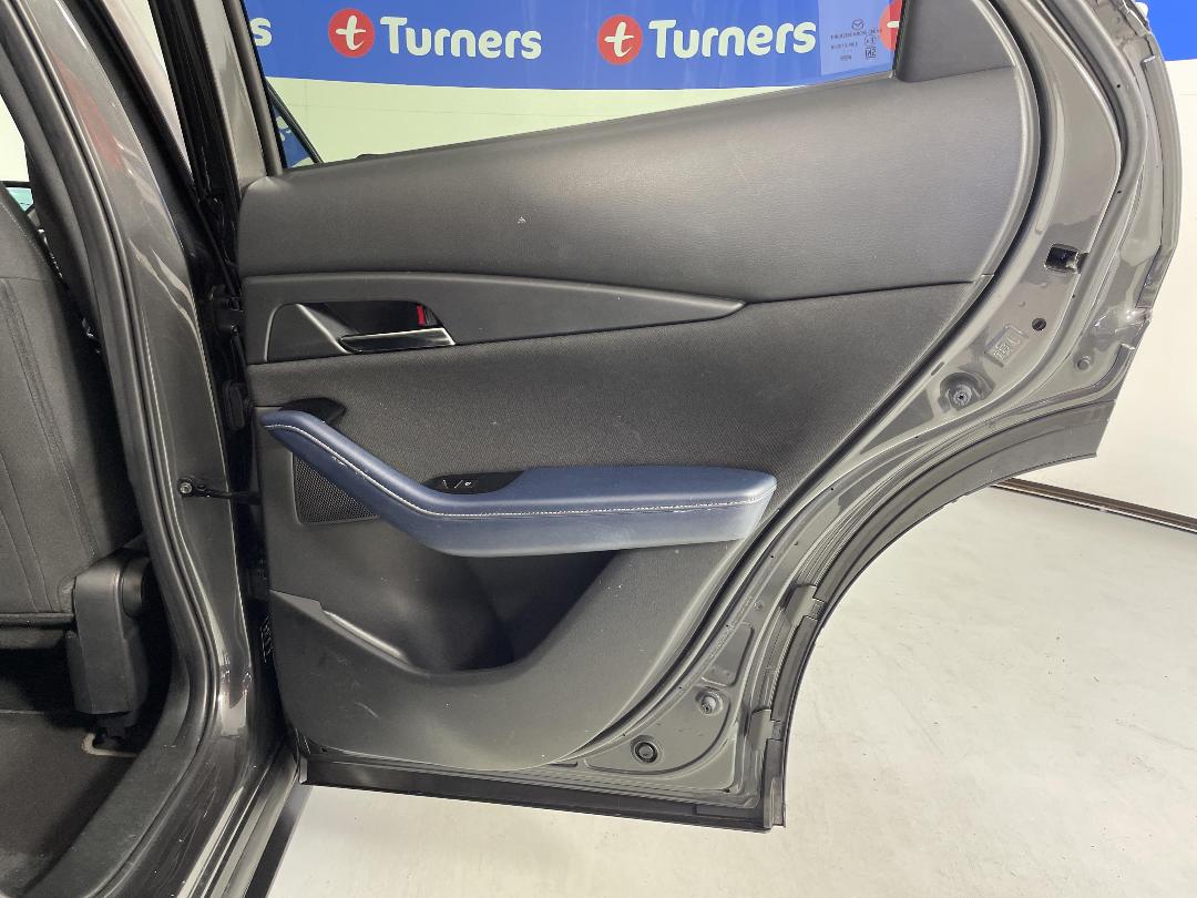 Photo '19' of Mazda CX-30 Photo '19' of Mazda CX-30