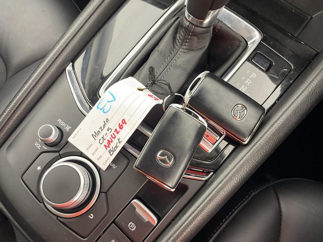 Photo '22' of Mazda CX-5