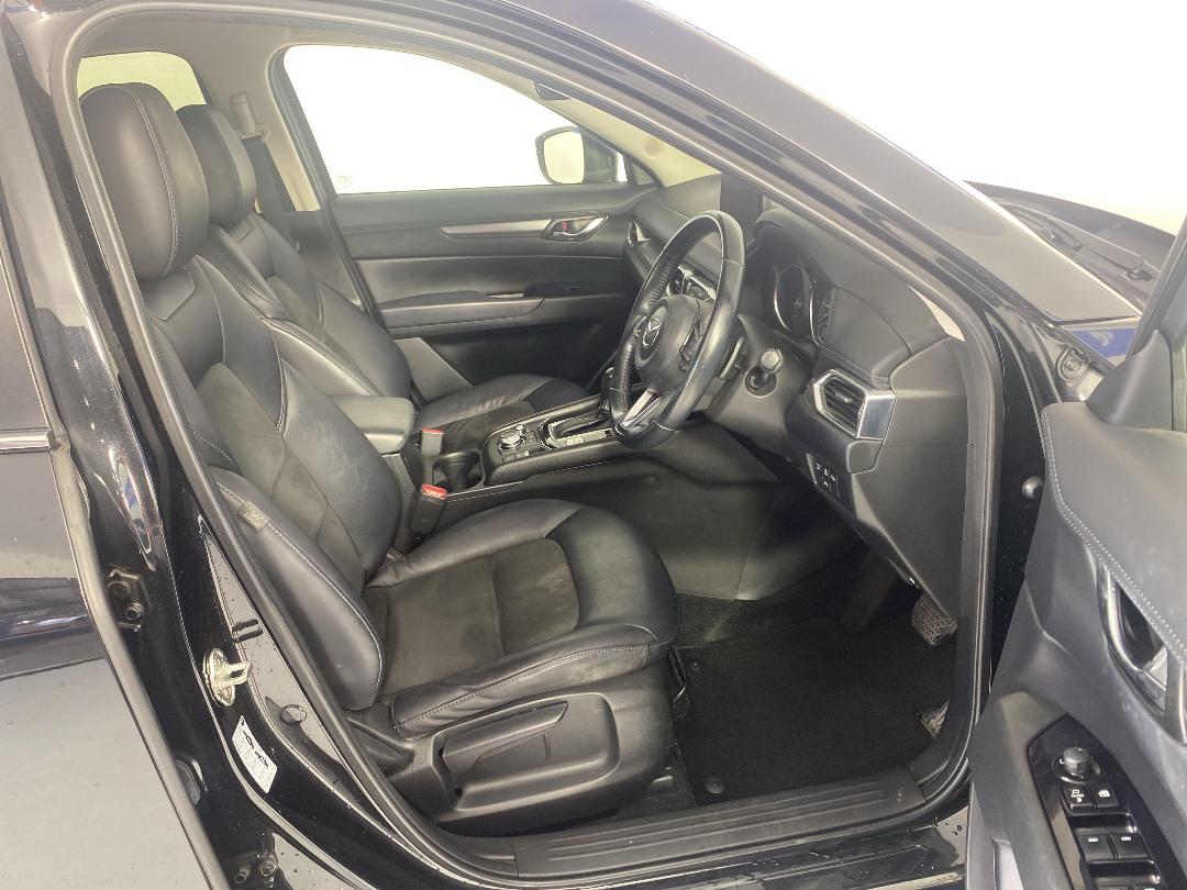 Photo '16' of Mazda CX-5 Photo '16' of Mazda CX-5