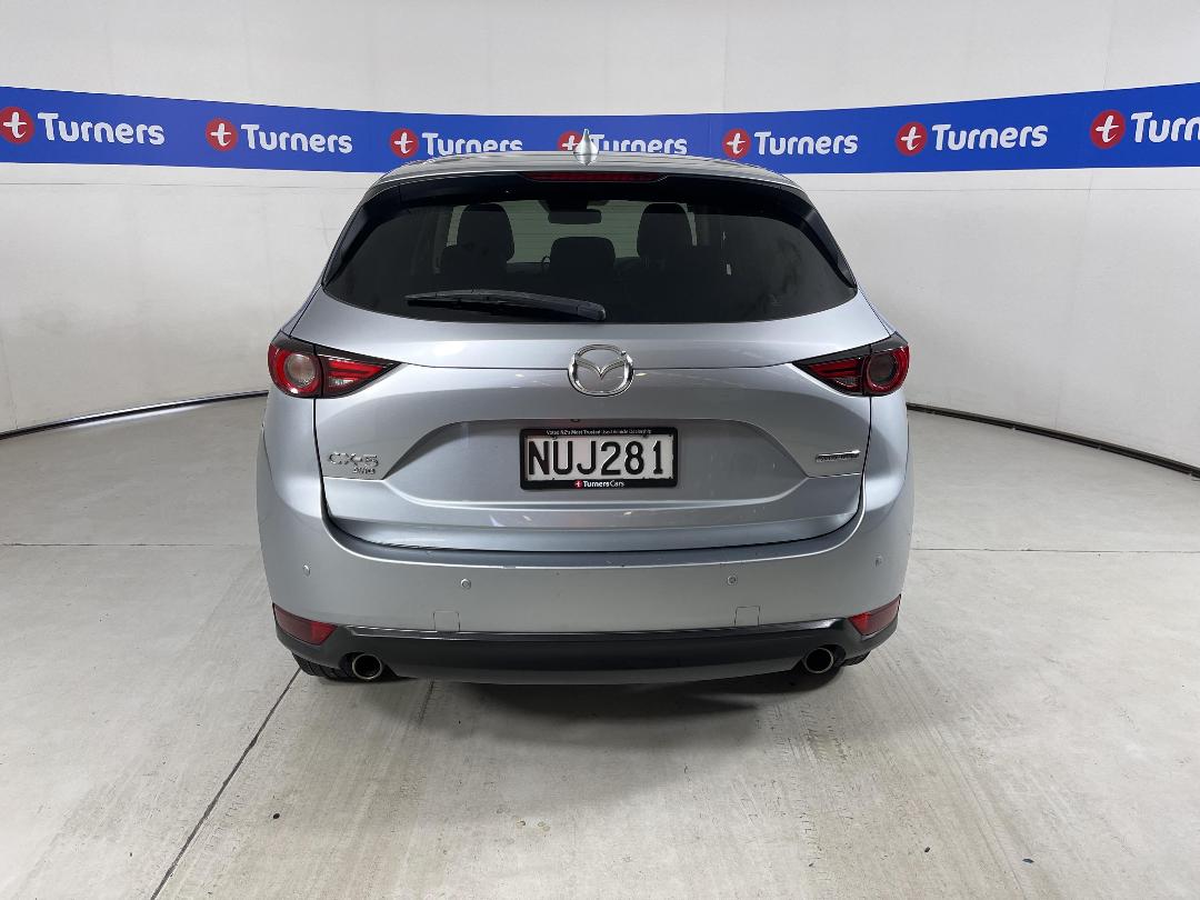 Photo '6' of Mazda CX-5