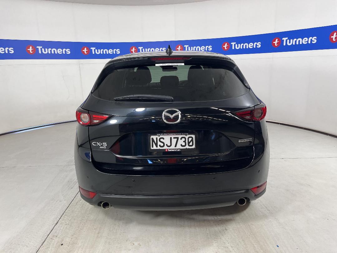 Photo '6' of Mazda CX-5 Photo '6' of Mazda CX-5