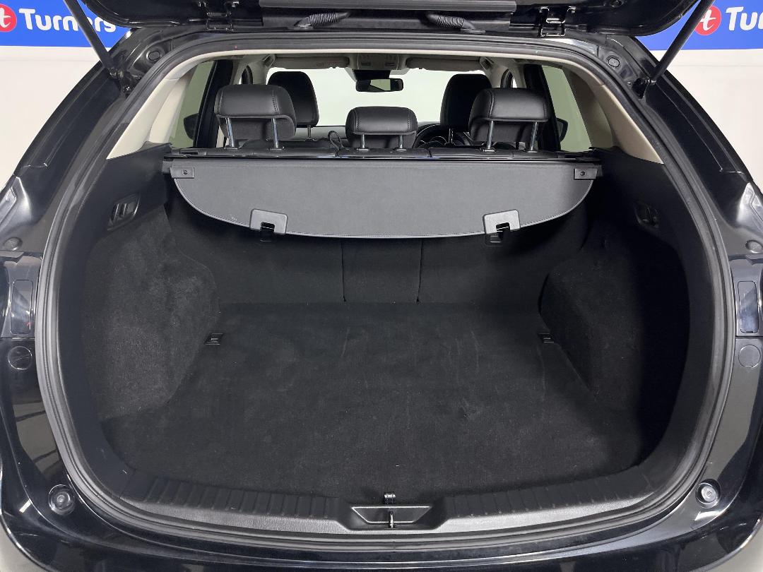 Photo '14' of Mazda CX-5 Photo '14' of Mazda CX-5