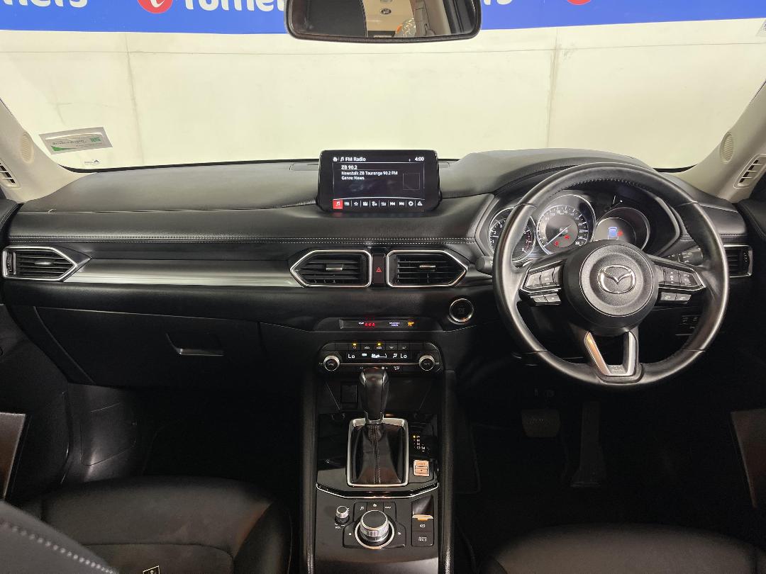 Photo '17' of Mazda CX-5 Photo '17' of Mazda CX-5