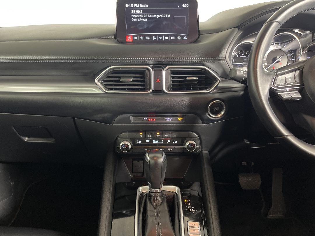 Photo '18' of Mazda CX-5 Photo '18' of Mazda CX-5