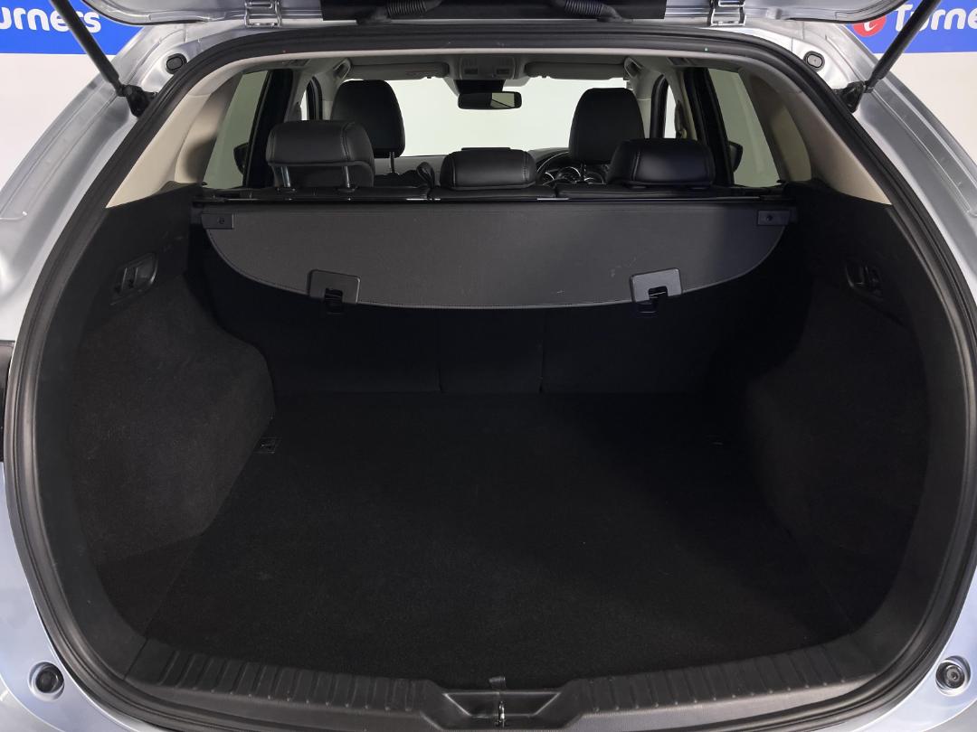 Photo '14' of Mazda CX-5