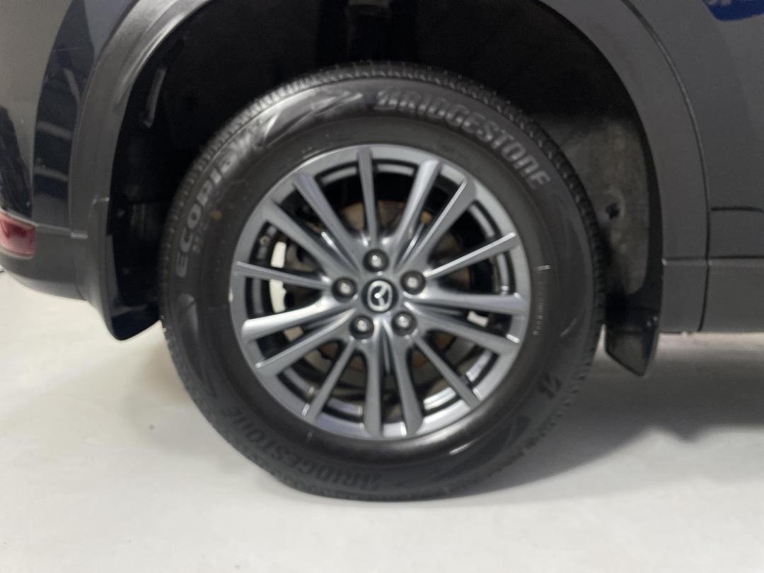 Photo '12' of Mazda CX-5