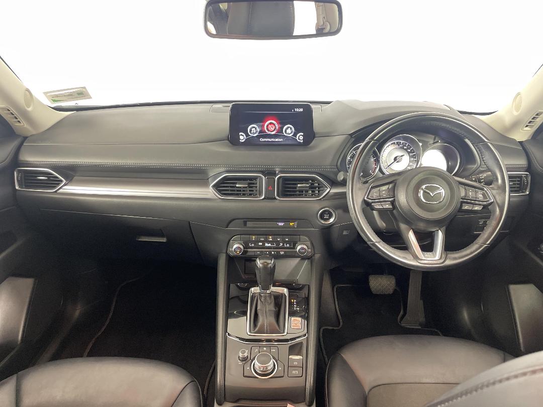 Photo '17' of Mazda CX-5