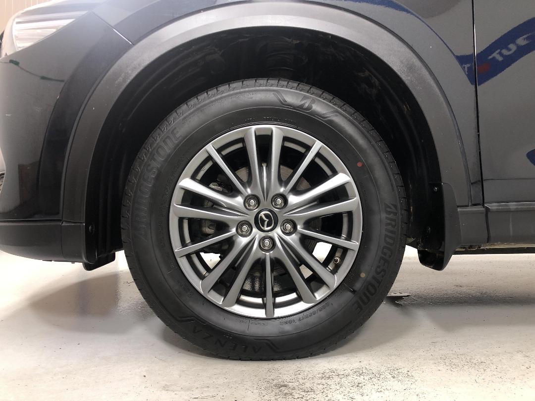 Photo '10' of Mazda CX-5 Photo '10' of Mazda CX-5