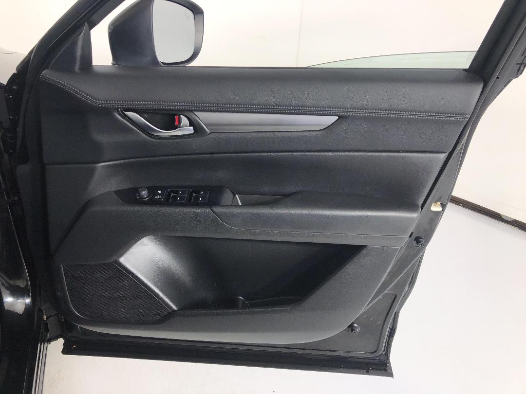 Photo '15' of Mazda CX-5 Photo '15' of Mazda CX-5