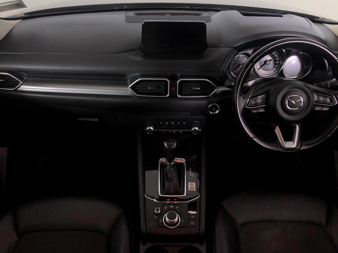 Photo '17' of Mazda CX-5 Photo '17' of Mazda CX-5