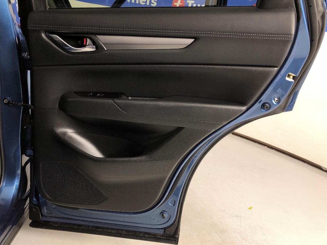 Photo '19' of Mazda CX-5 Photo '19' of Mazda CX-5