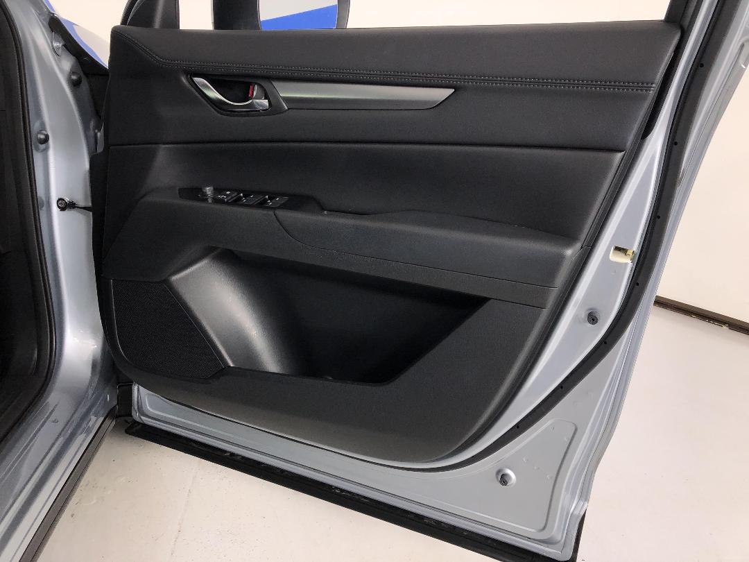 Photo '15' of Mazda CX-5 Photo '15' of Mazda CX-5