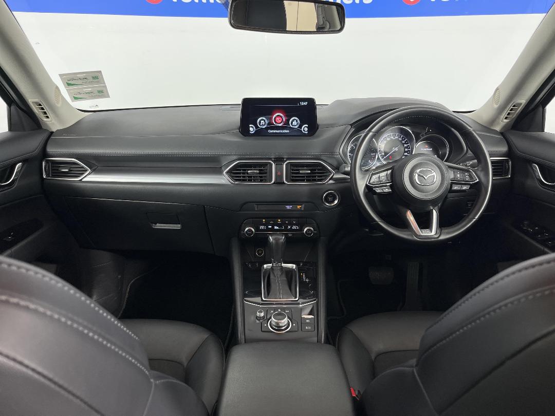 Photo '17' of Mazda CX-5 Photo '17' of Mazda CX-5