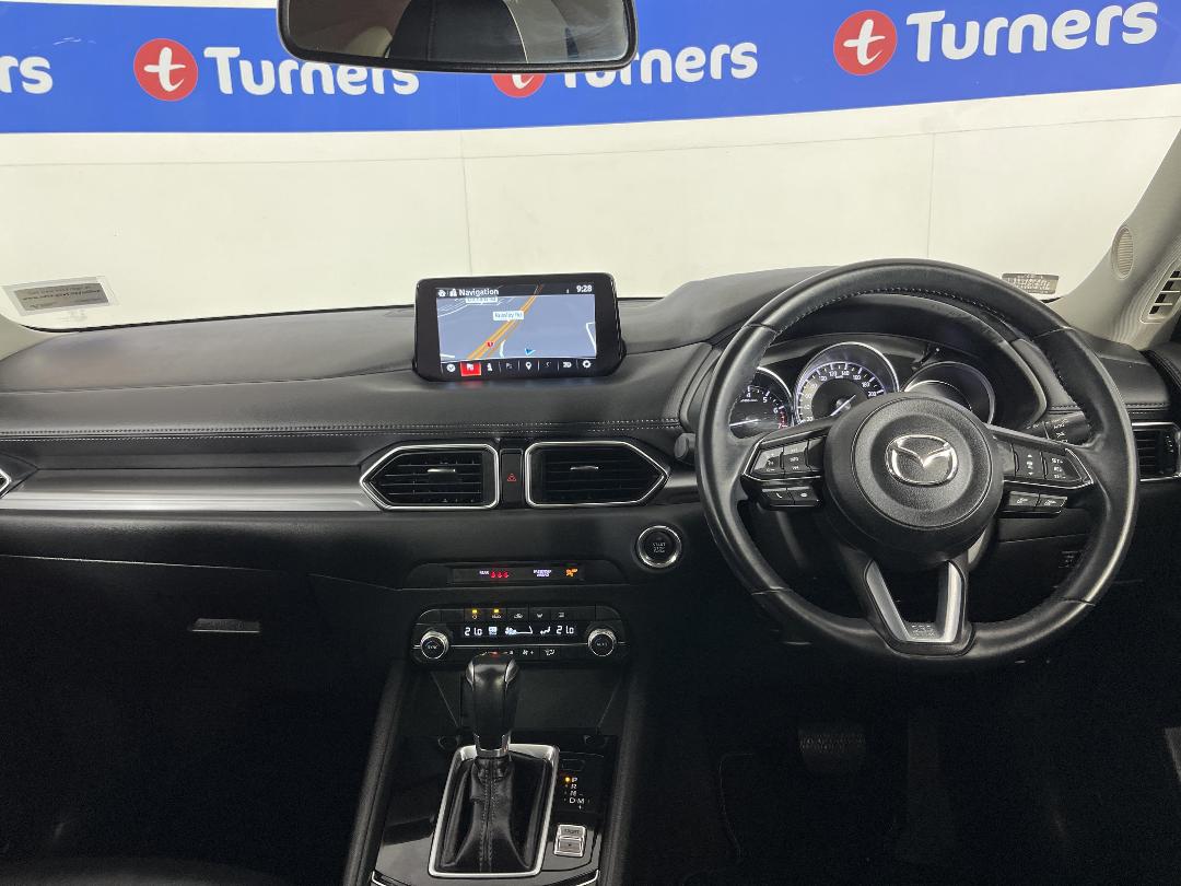 Photo '17' of Mazda CX-5