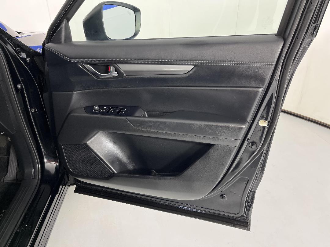 Photo '15' of Mazda CX-5 Photo '15' of Mazda CX-5