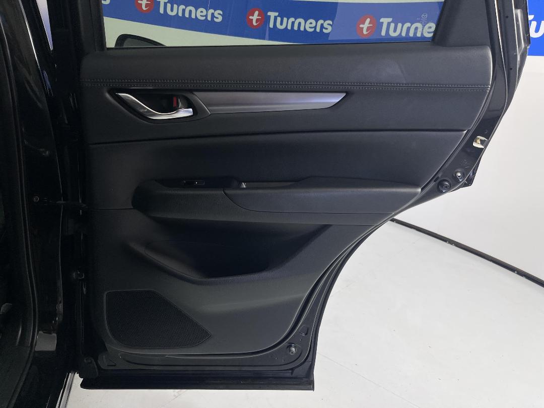 Photo '19' of Mazda CX-5 Photo '19' of Mazda CX-5