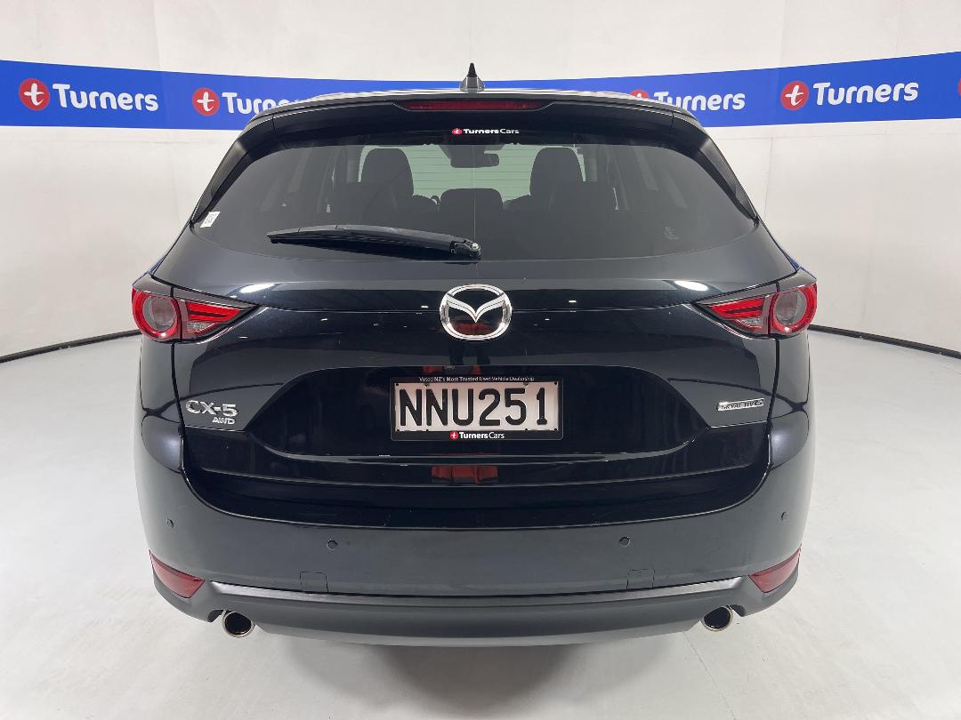 Photo '6' of Mazda CX-5