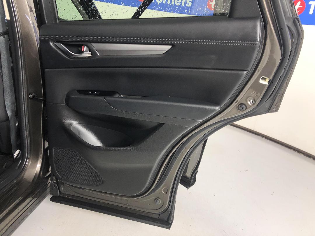 Photo '19' of Mazda CX-5