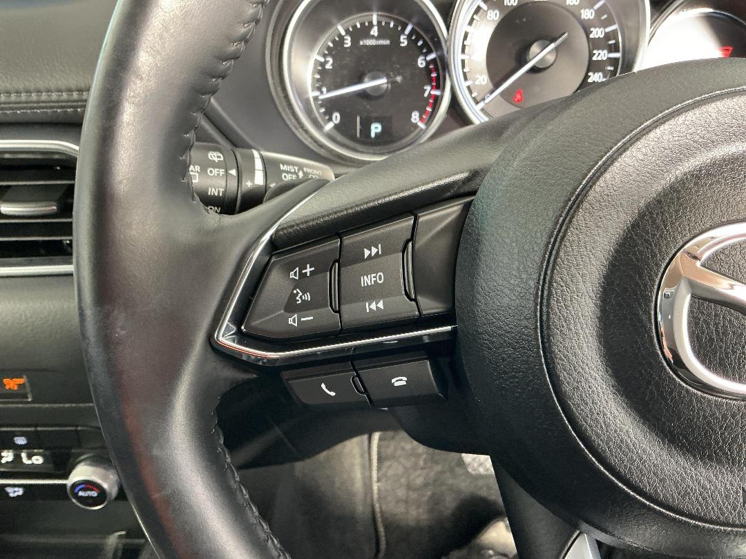 Photo '24' of Mazda CX-5