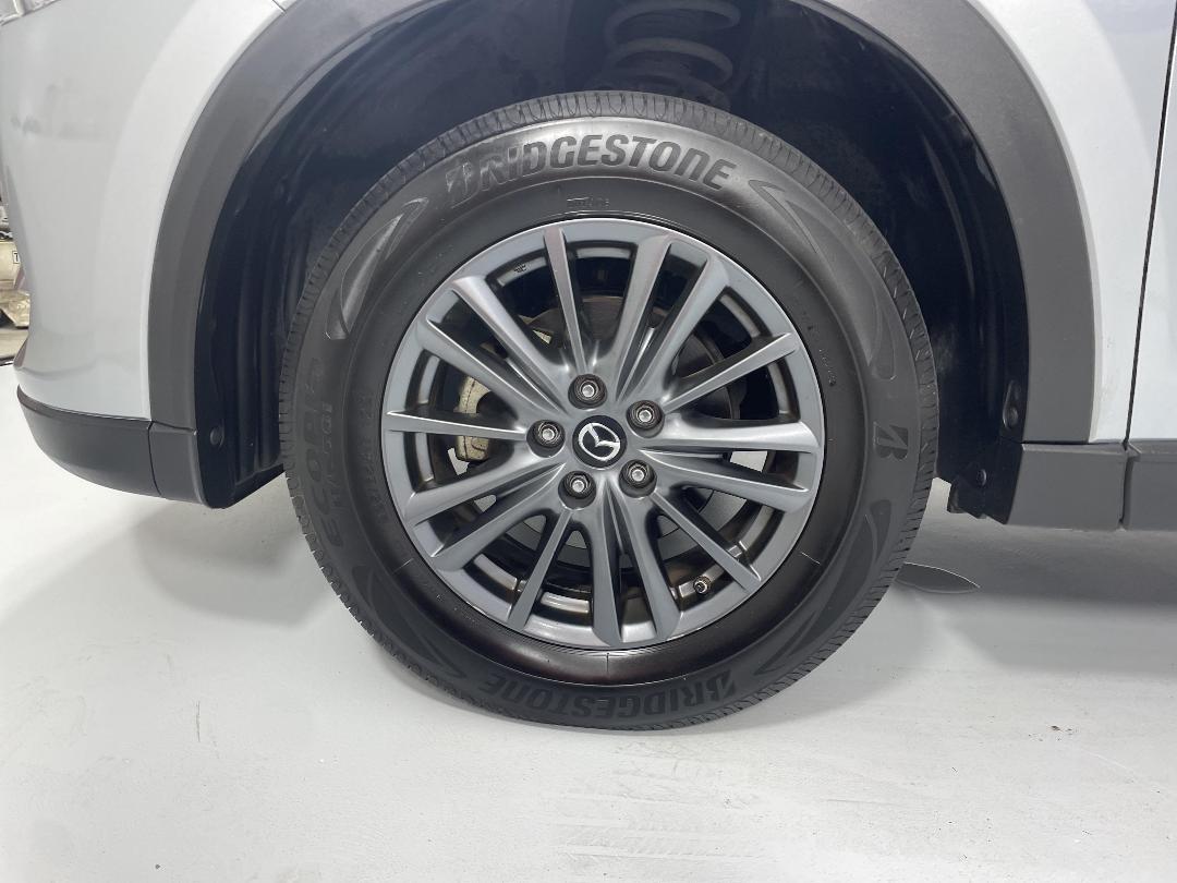 Photo '10' of Mazda CX-5 Photo '10' of Mazda CX-5